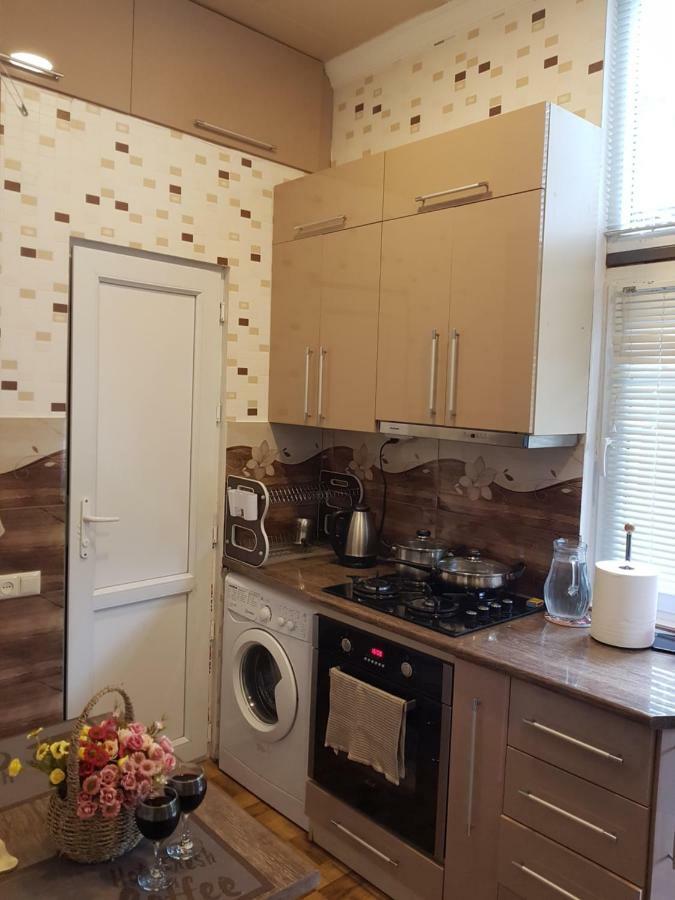 Apartment In Tbilisi ภายนอก รูปภาพ